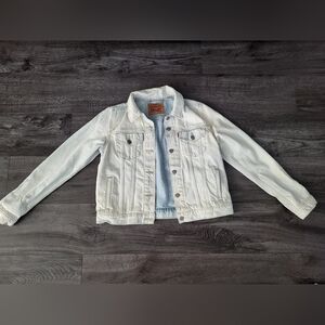 Levis Embroideres Light Wash Denim Jacket